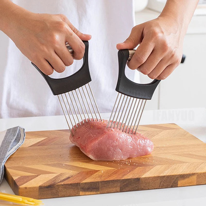 Kitchenley Onion Slicer with Stainless Steel Safety Holder – Tear-Free Vegetable Chopper for Onions, Potatoes & Tomatoes