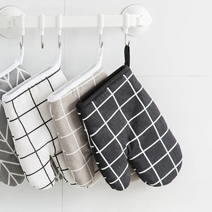 2pcs Kitchen Baking Gloves Microwave Oven Gloves High Temperature Resistant And Insulated Gloves Oven Gloves Heat-Resistant Glo