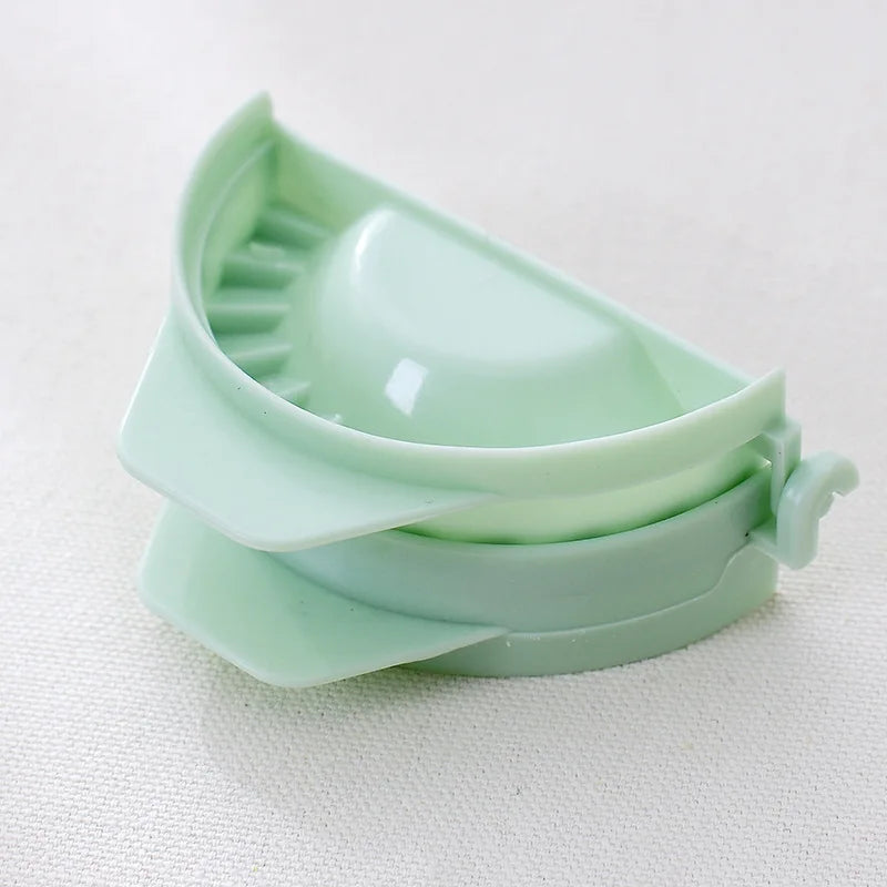 Kitchen Dumpling Maker Dumpling Mould Plastic Creative Colourful Kitchen Dumpling Maker Dumpling Maker
