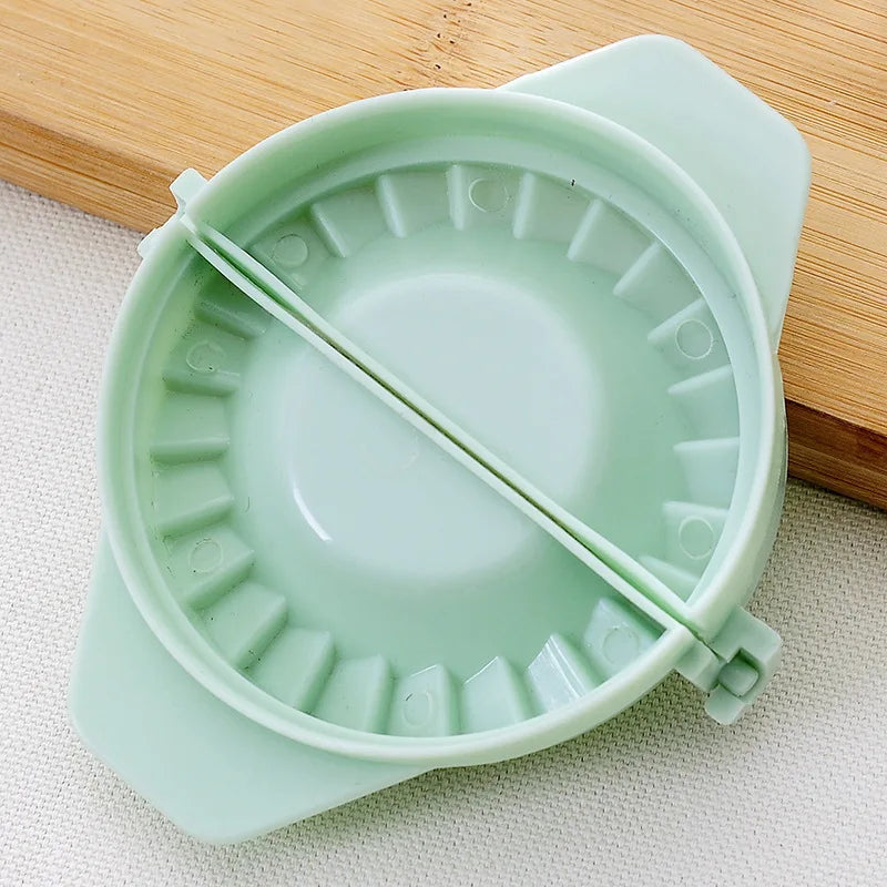 Kitchen Dumpling Maker Dumpling Mould Plastic Creative Colourful Kitchen Dumpling Maker Dumpling Maker