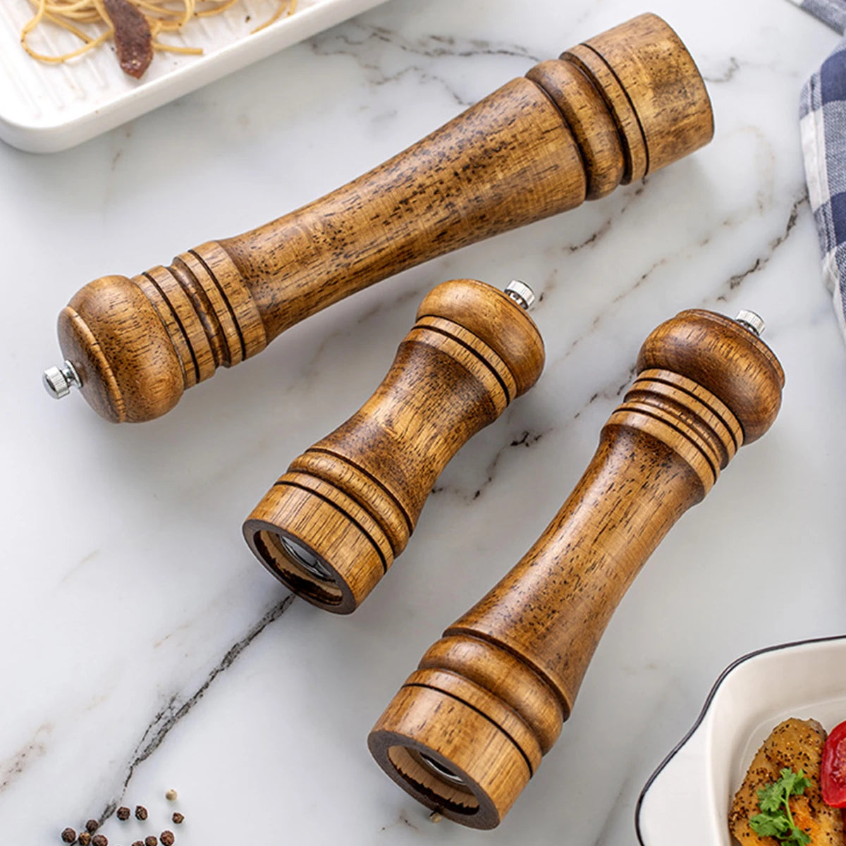 1PC Manual 5 inch 8 inch 10 inch grinder; pepper grinder; oak wood; Sichuan pepper; freshly ground pepper powder; seasoning jar.
