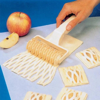 Kitchenley Embossing Lattice Dough Roller & Pie Pizza Cutter – Pastry Bakeware Tool (3 Sizes)